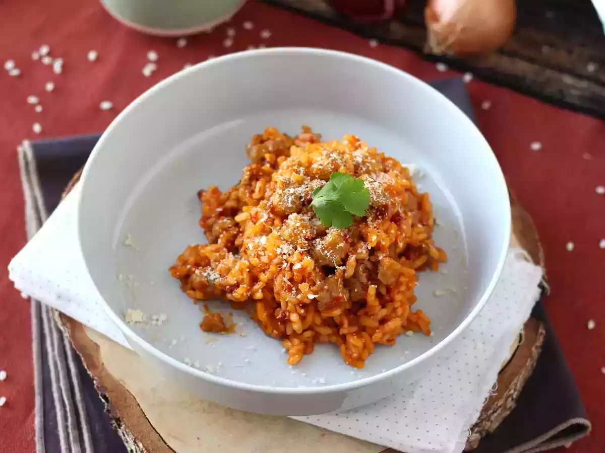 Risotto 'nduja och korv, en rätt med intensiv smak - foto 5