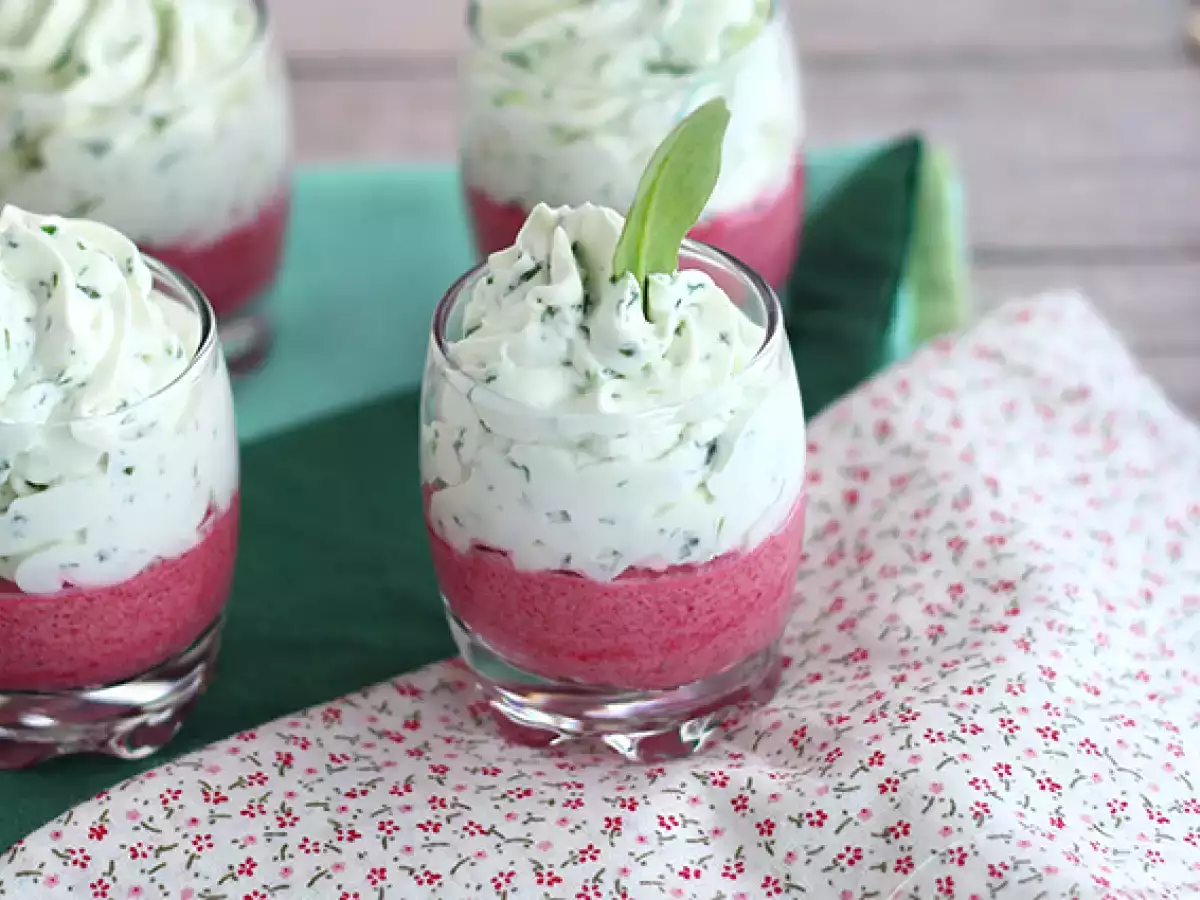 Rödbetskräm med rucolamousse i glas - foto 2