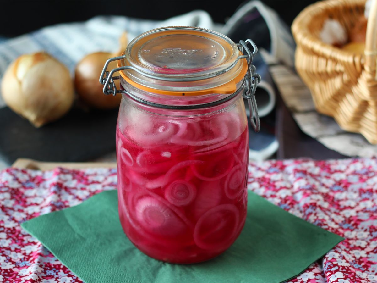 Rödlökspickles, perfekt för att förhöja dina rätter! - foto 5
