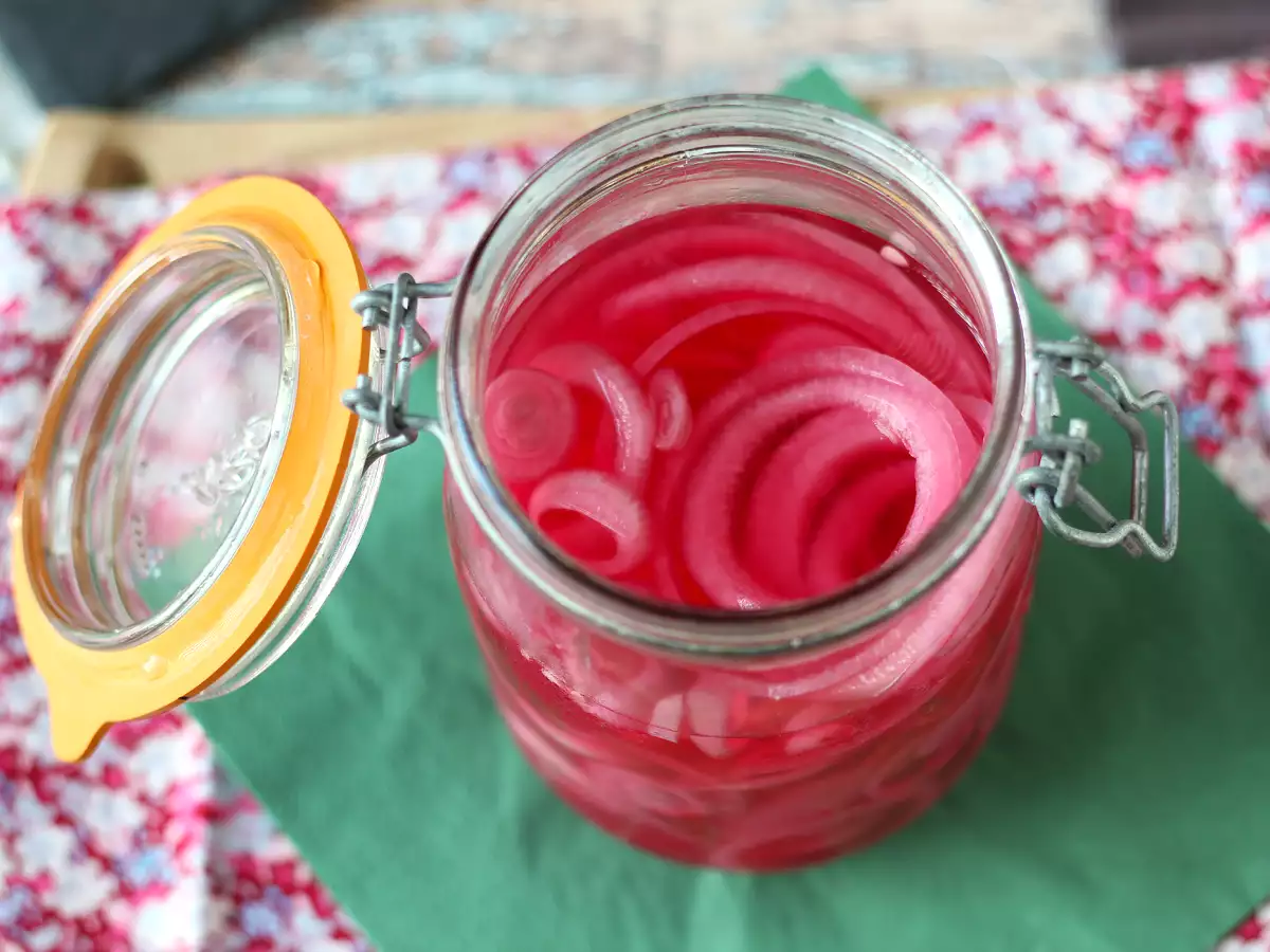 Rödlökspickles – perfekta för att sätta extra smak på dina rätter! - foto 6