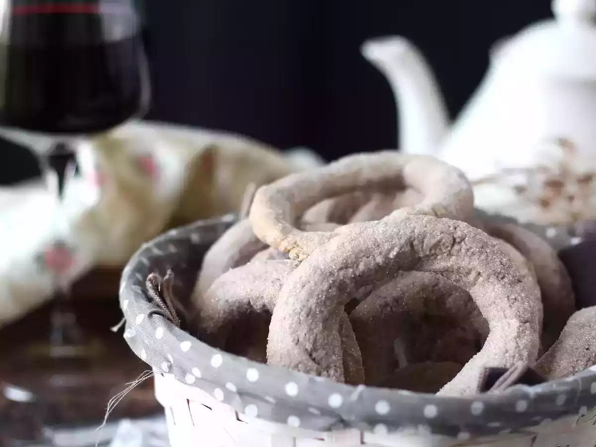 Rödvinsdoughnuts: Mormors recept som alla borde känna till!