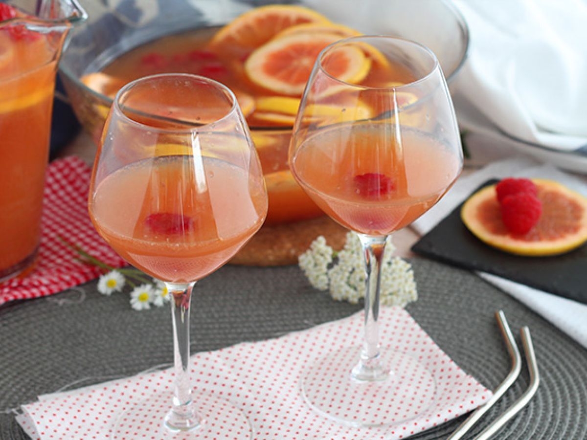 Rosa sangria med rosévin
