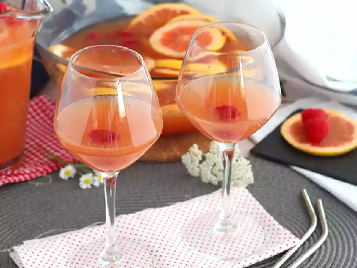 Rosa sangria med rosévin