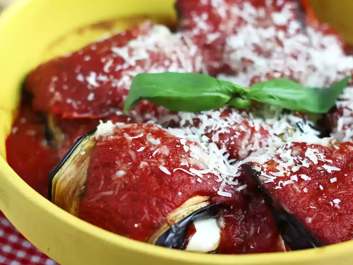 Rullar med aubergine parmigiana - foto 4