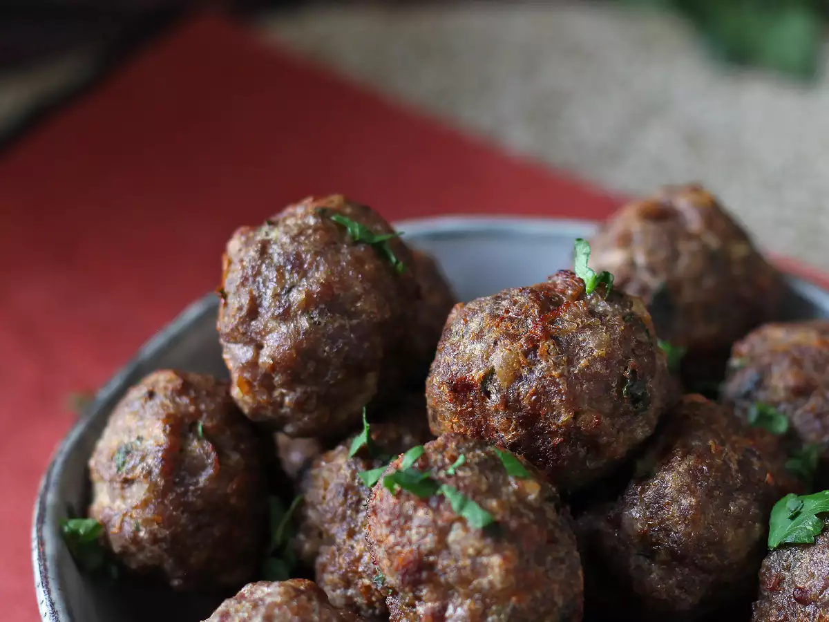 Saftiga köttbullar i airfryer – enkelt och snabbt recept med nötkött - foto 6