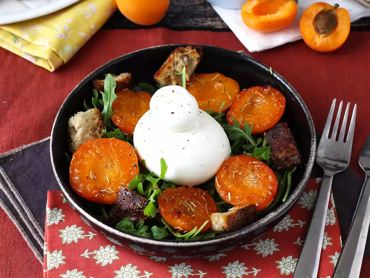Sallad med rostad aprikos, rucola och burrata - foto 5