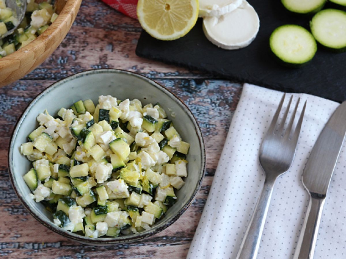 Sallad med zucchini, getost och citron - foto 3
