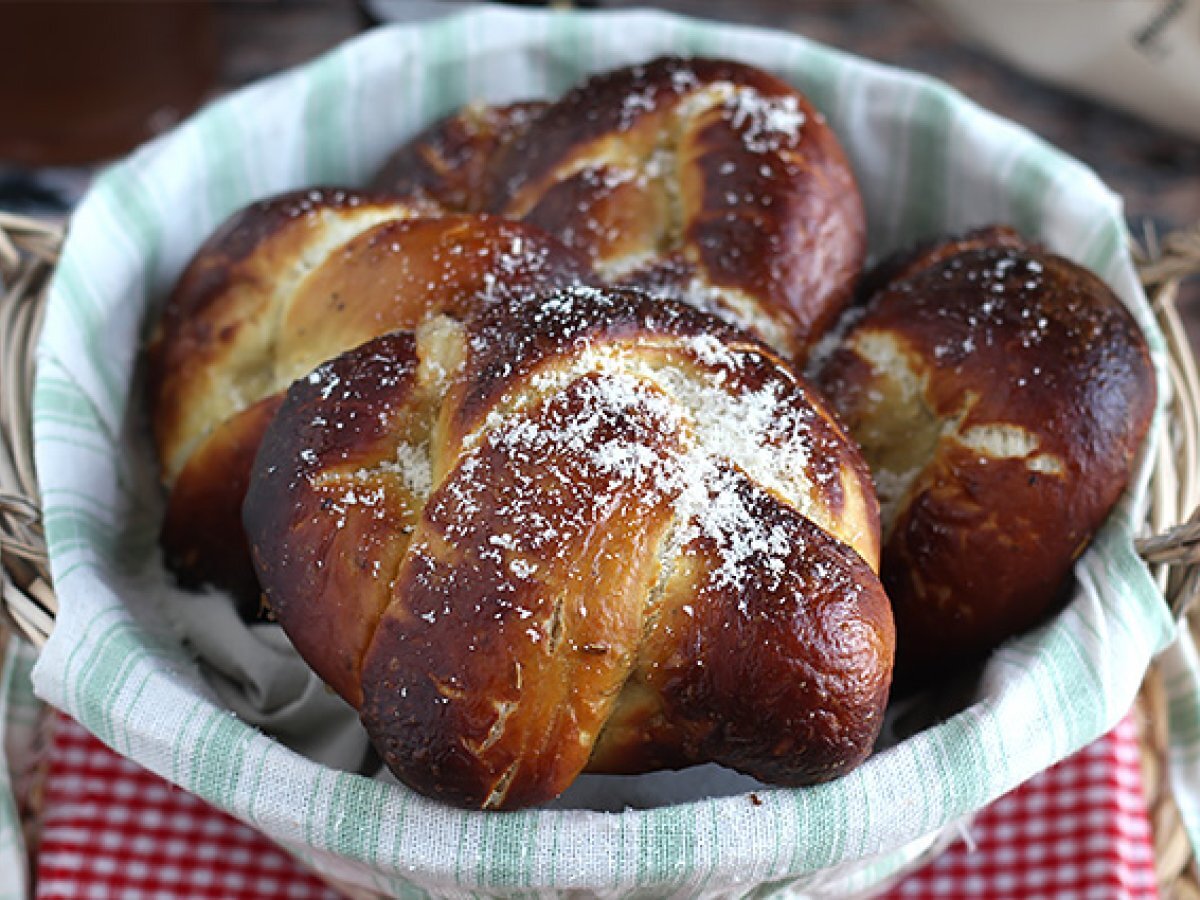 Salta kringlor med mozzarella och rosmarin - foto 4