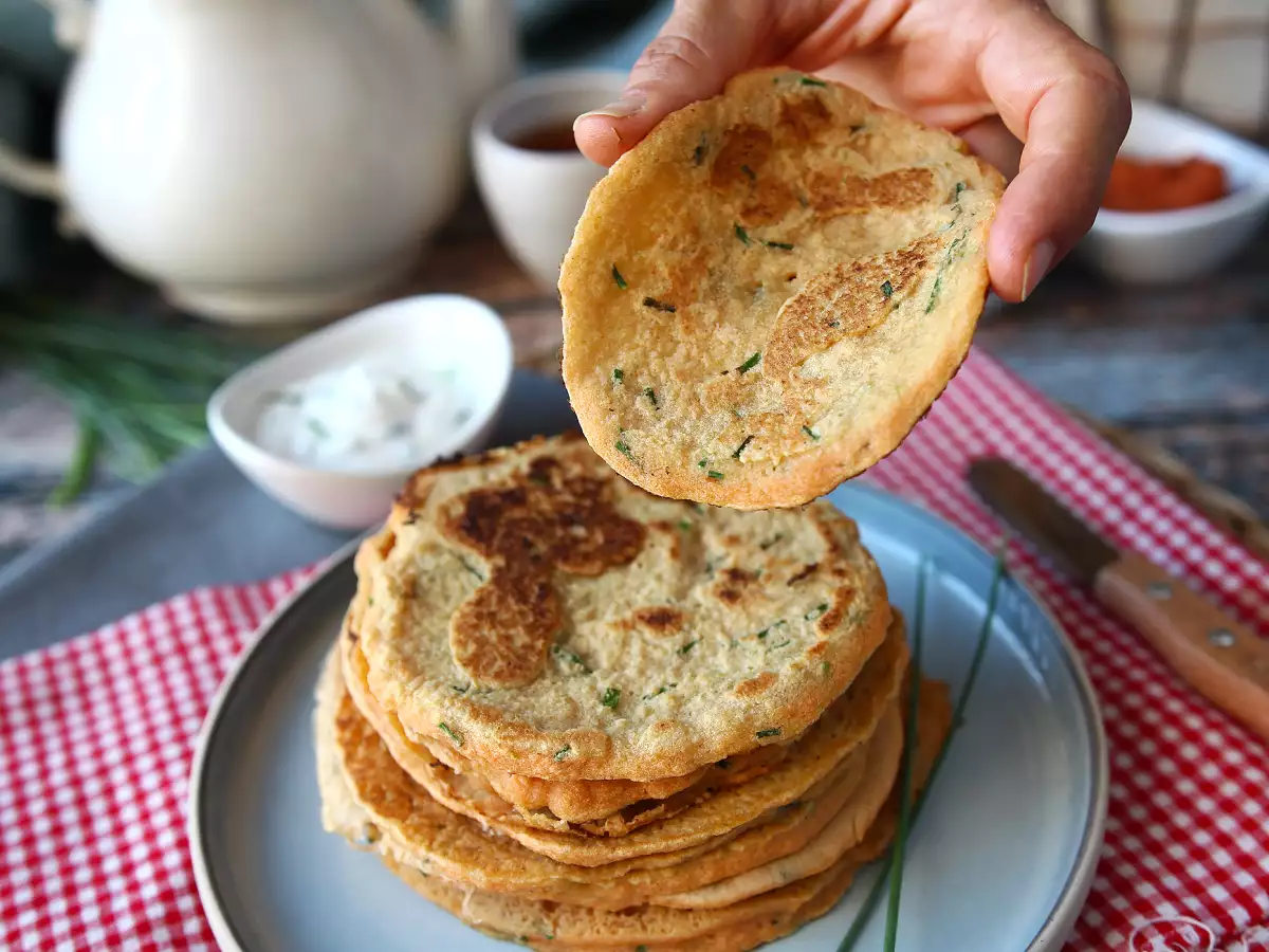 Salta pannkakor med koralllinser: ett enkelt recept rikt på protein - foto 3