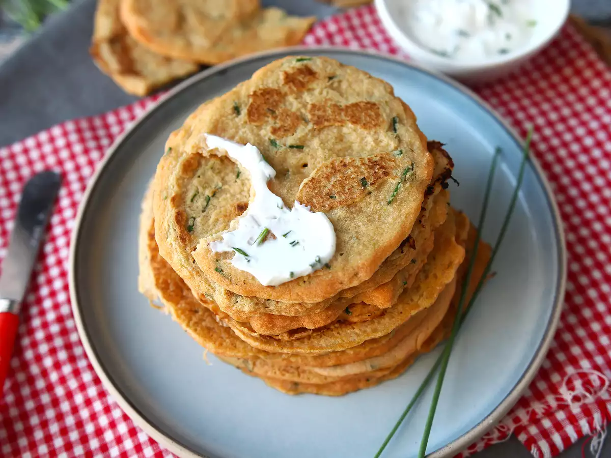 Salta pannkakor med koralllinser: ett enkelt recept rikt på protein - foto 5