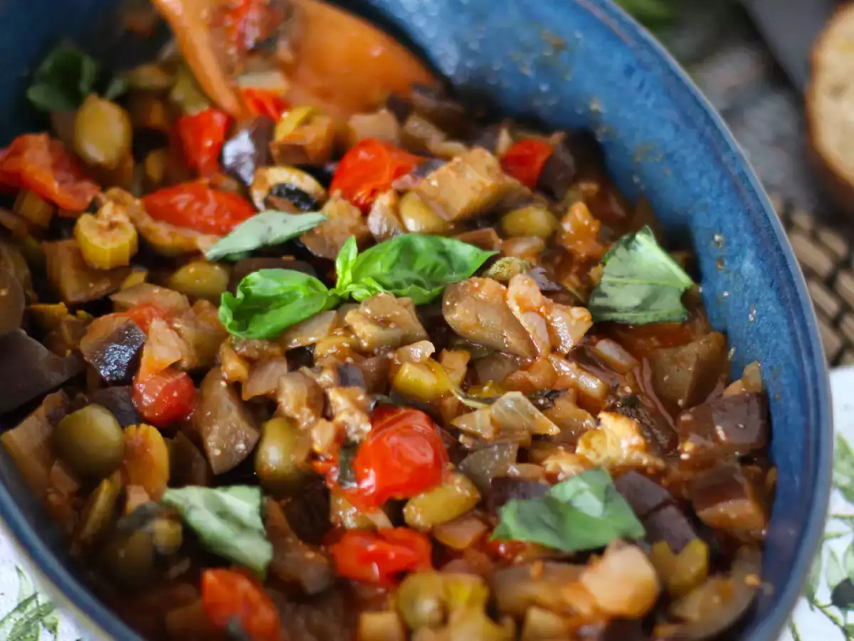 Siciliansk caponata – ett klassiskt, snabbt och enkelt italienskt recept - foto 2