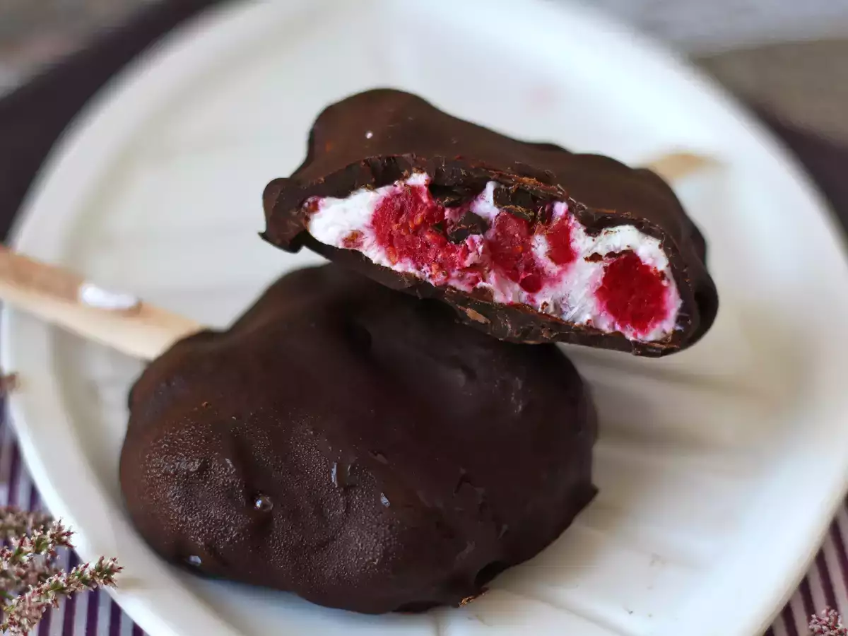 Skyr, hallon och chokladglass. Det hälsosamma mellanmålet för soliga dagar! - foto 6