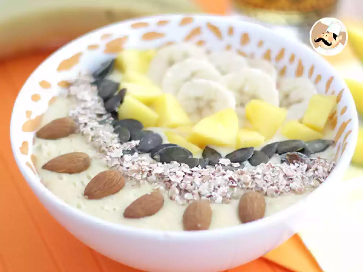 Smoothie bowl med mango och banan - foto 3