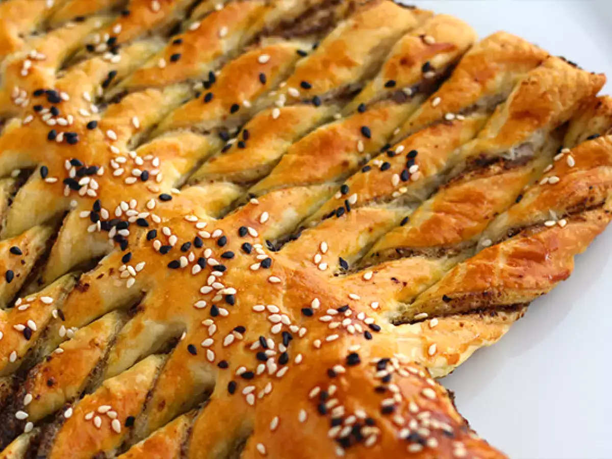 Smördegsbakelse med hemlagad tapenade - foto 4