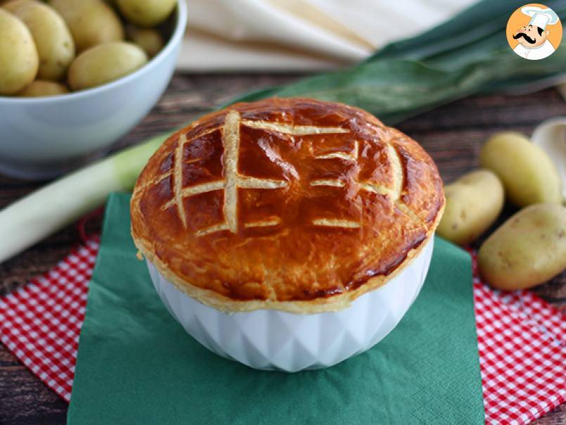 Smördegssoppa med purjolök och potatis
