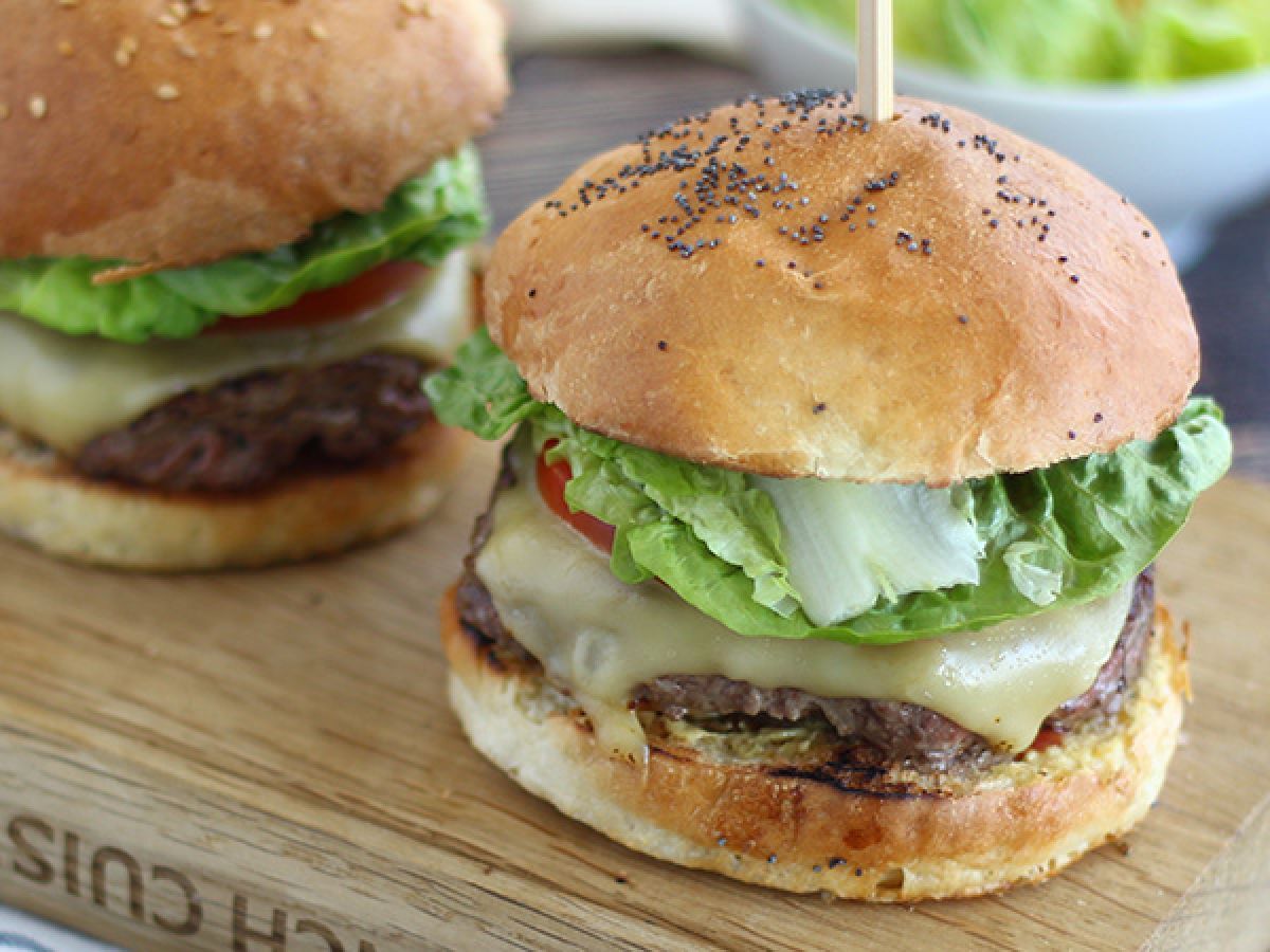 Snabb och enkel hemlagad hamburgare - foto 2
