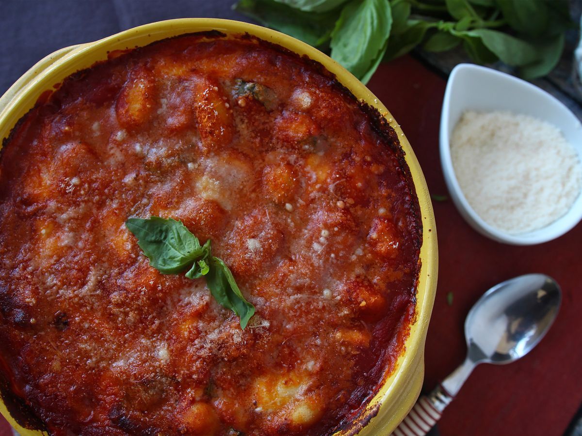 Snabb och tröstande gnocchigratäng med tomat och mozzarella - gnocchi alla sorrentina i ugnen - foto 5