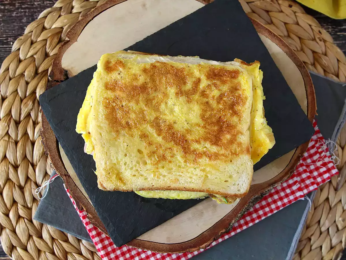 Snabb omelettmacka – French toast-omelettmacka – smart äggmacka - foto 4
