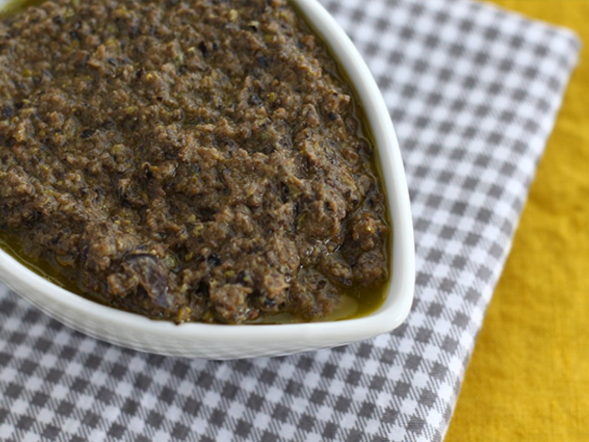 Snabb tapenade med svarta oliver - foto 4