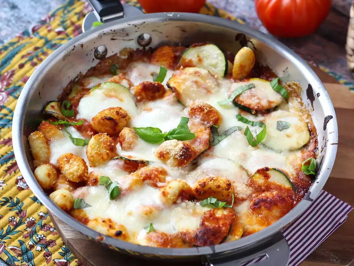 Snabbrecept på gratäng med gnocchi, zucchini och mozzarella - foto 2