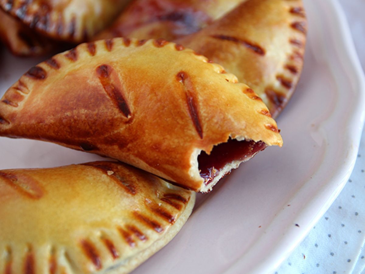 Söta empanadillas med sylt - foto 3