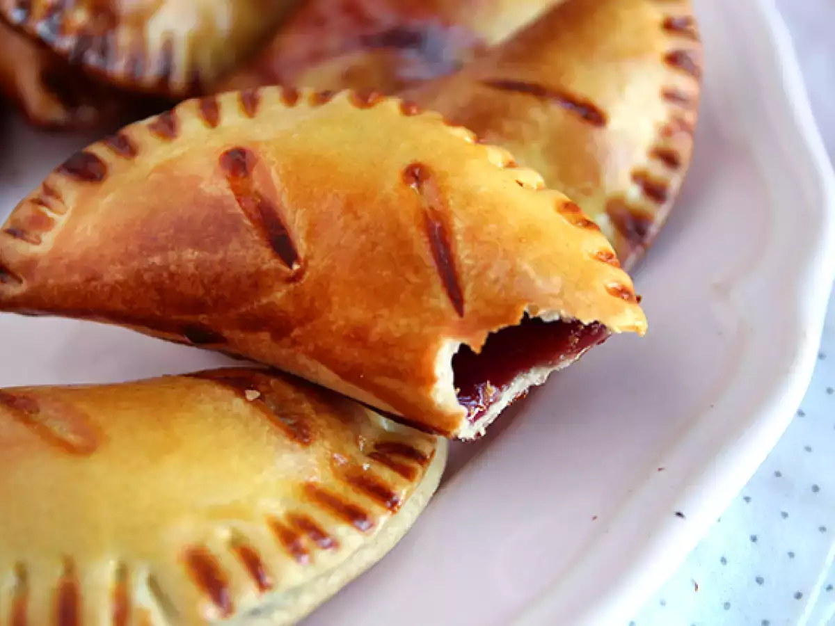 Söta empanadillas med sylt - foto 3