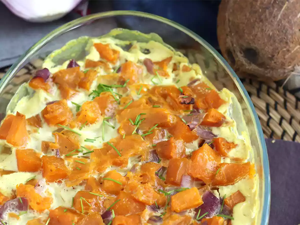 Sötpotatisgratäng med kokosmjölk och curry