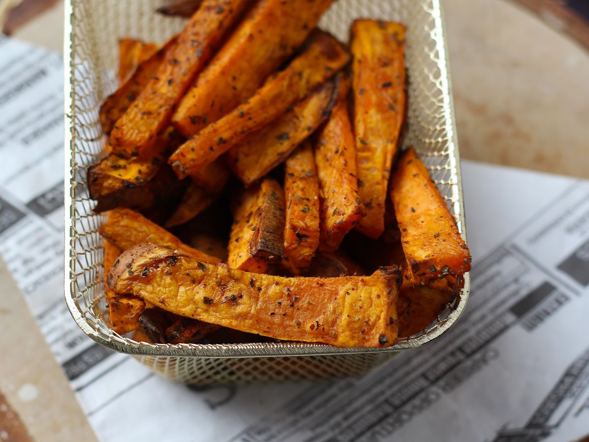 Sötpotatispommes i Air Fryer för ett krispigt och segt resultat! - foto 4