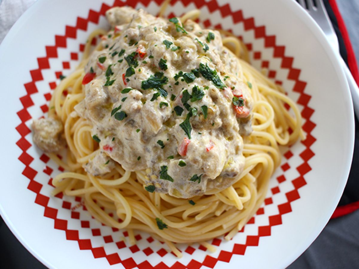 Spaghetti med aubergine carbonara
