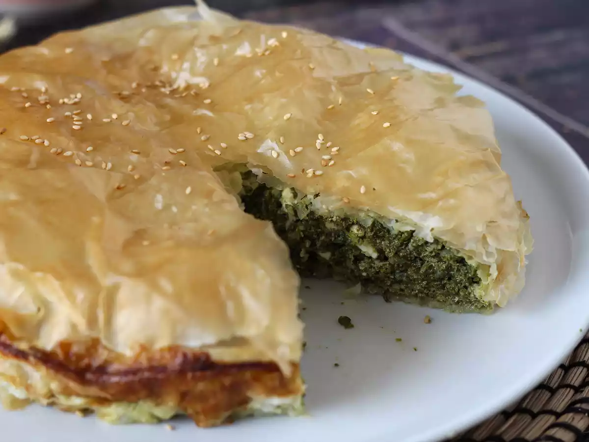 Spanakopita, den superenkla grekiska pajen med spenat och fetaost - foto 2