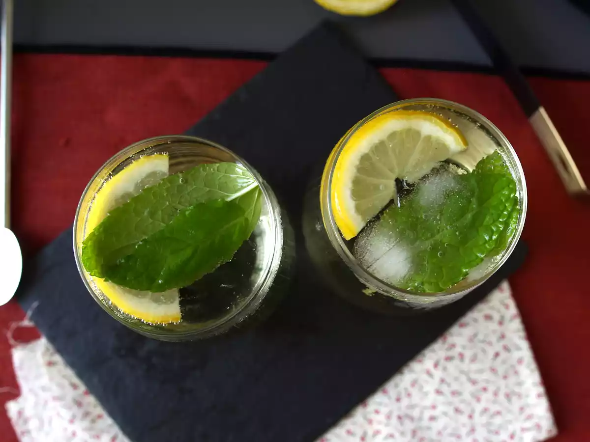 Spritz St-Germain med fläderblomslikör, den ultrafräscha cocktailen för sommaren - foto 6