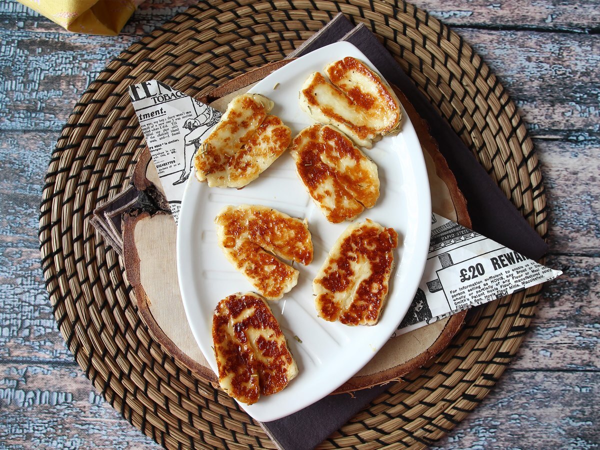 Stekt Halloumi med honung och rosmarin - foto 5