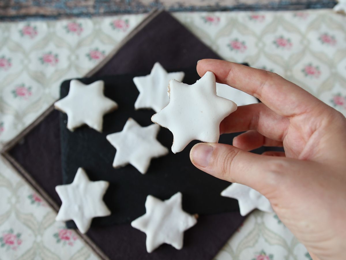 Stjärnkakor med kanel, en julklassiker - foto 3