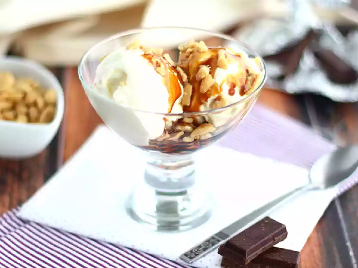 Sundae, den söta amerikanska glassen