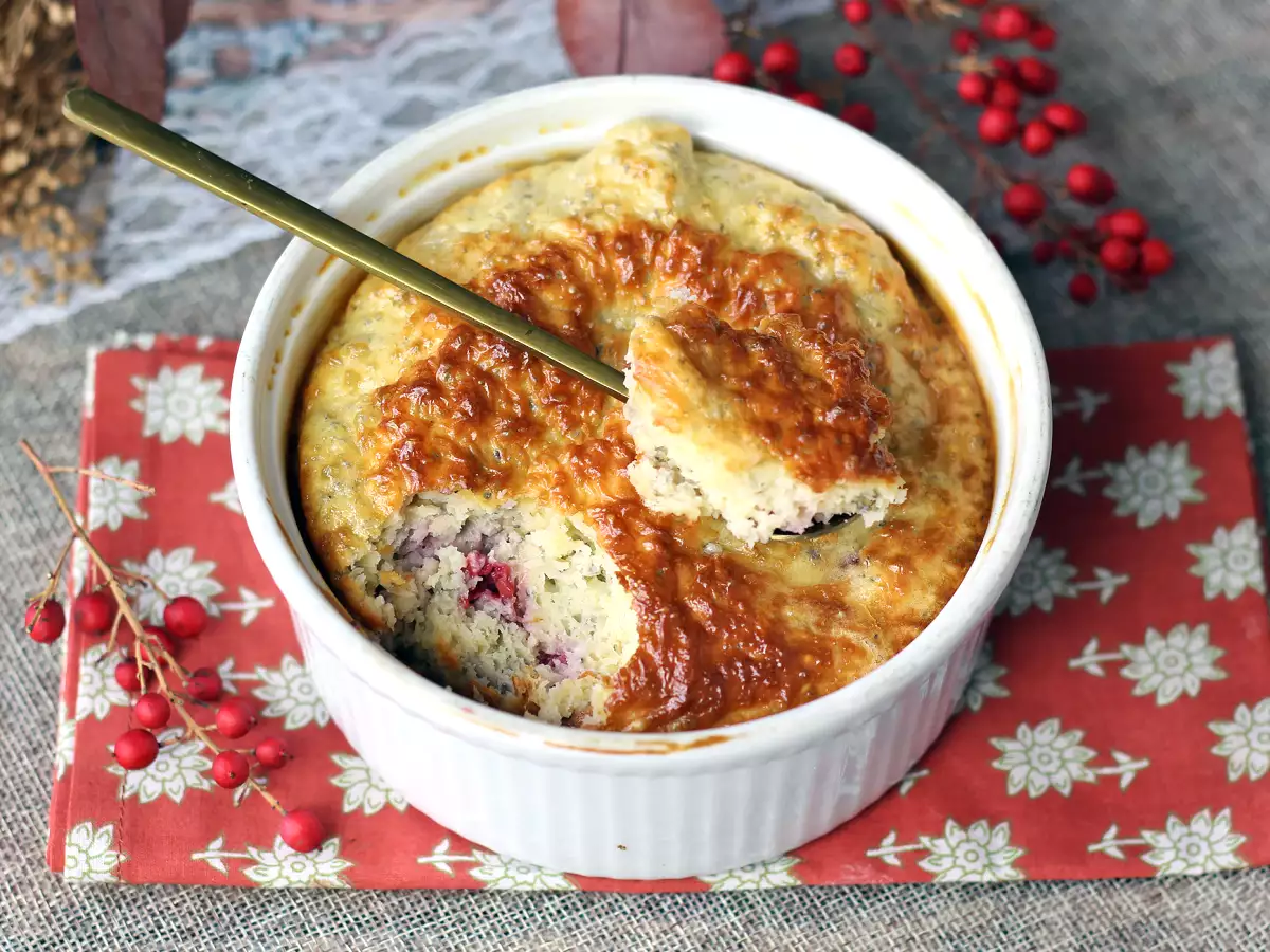 Superenkel proteinkaka med röd frukt - foto 4