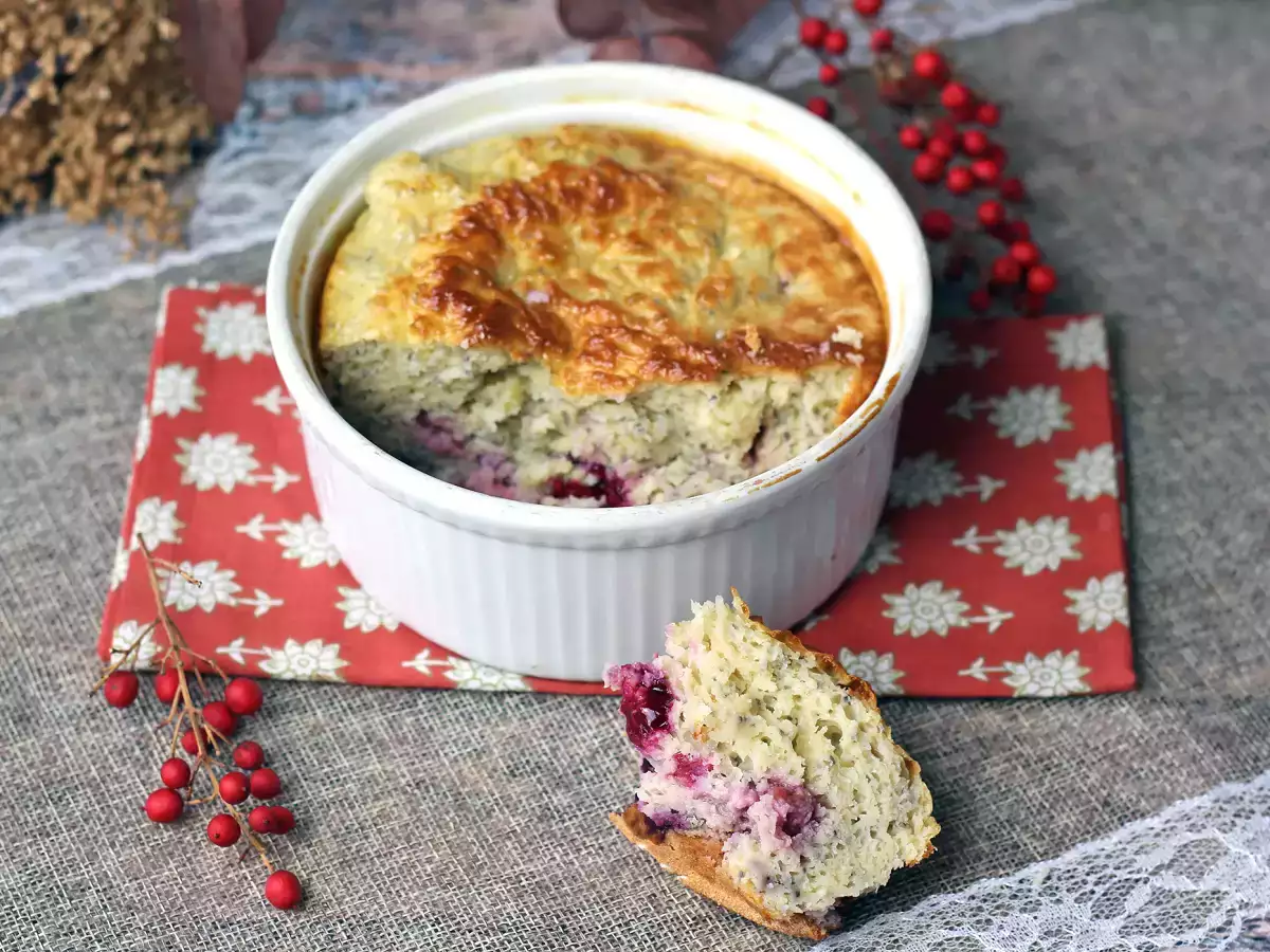 Superenkel proteinkaka med röd frukt - foto 5