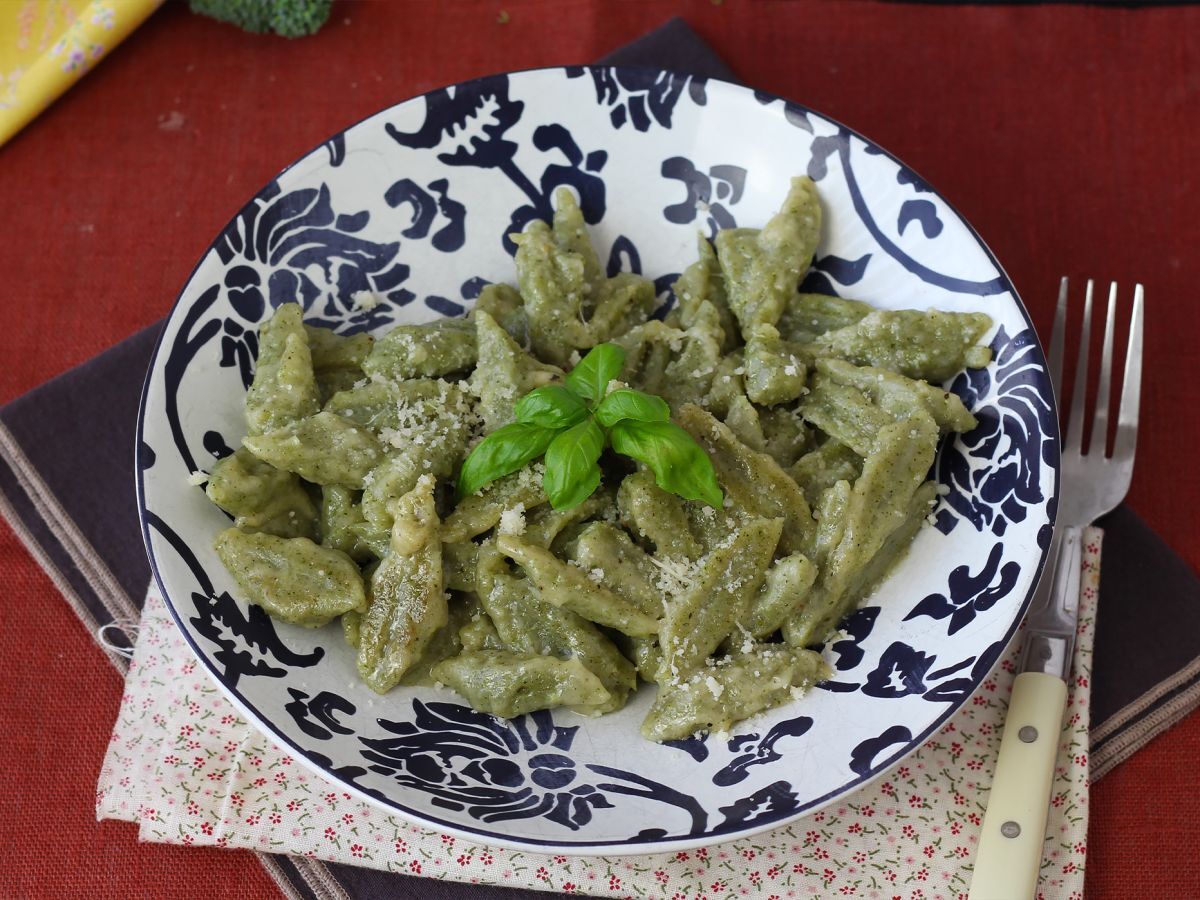 Superenkla broccolipasta som får barnen att älska grönsaker - foto 5
