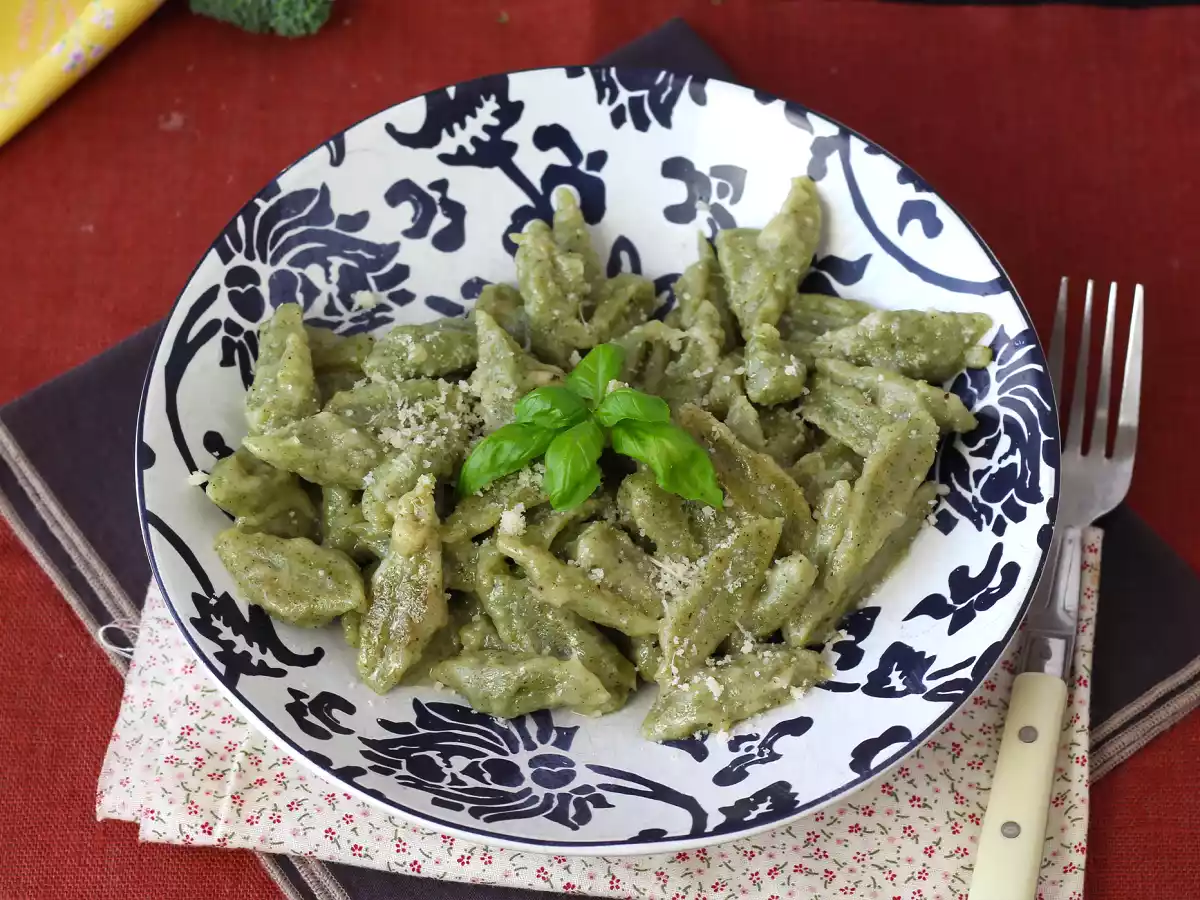 Superenkla broccolipasta som får barnen att älska grönsaker - foto 5