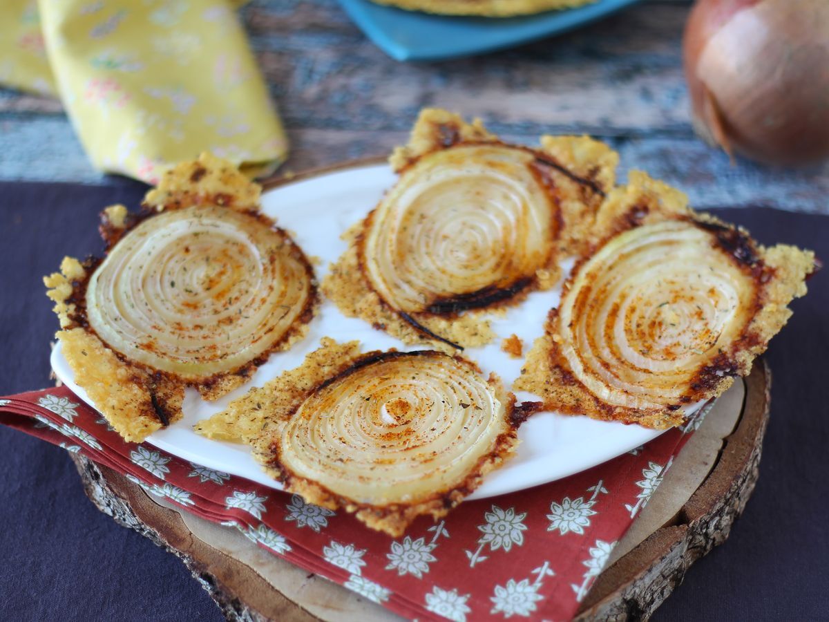 Superkrispiga hemlagade chips med lök och parmesan - foto 2