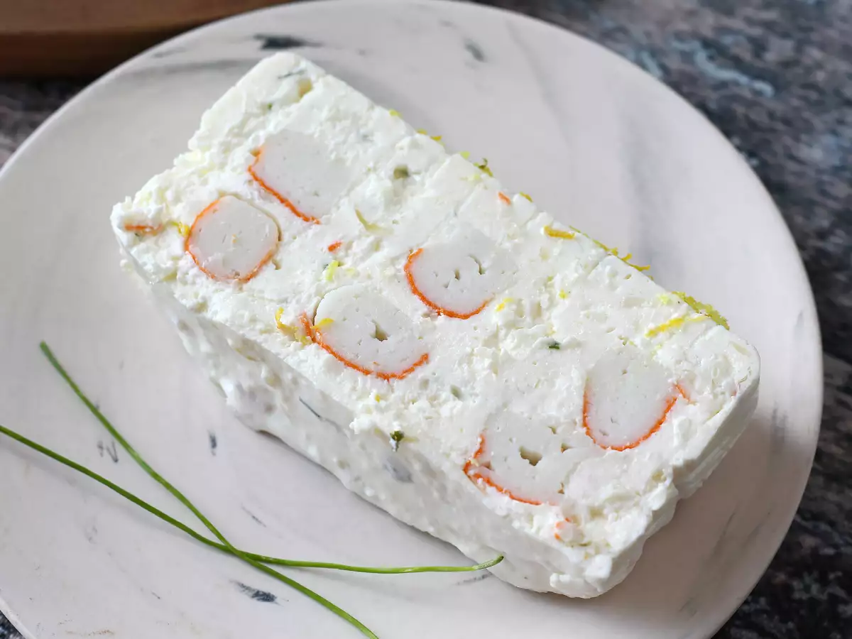 Surimi-terrin utan tillagning: en enkel kall förrätt som passar perfekt till sommaren - foto 2