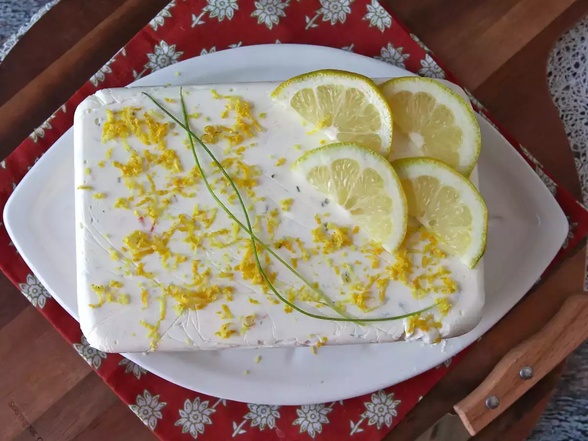 Surimi-terrin utan tillagning: en enkel kall förrätt som passar perfekt till sommaren - foto 7
