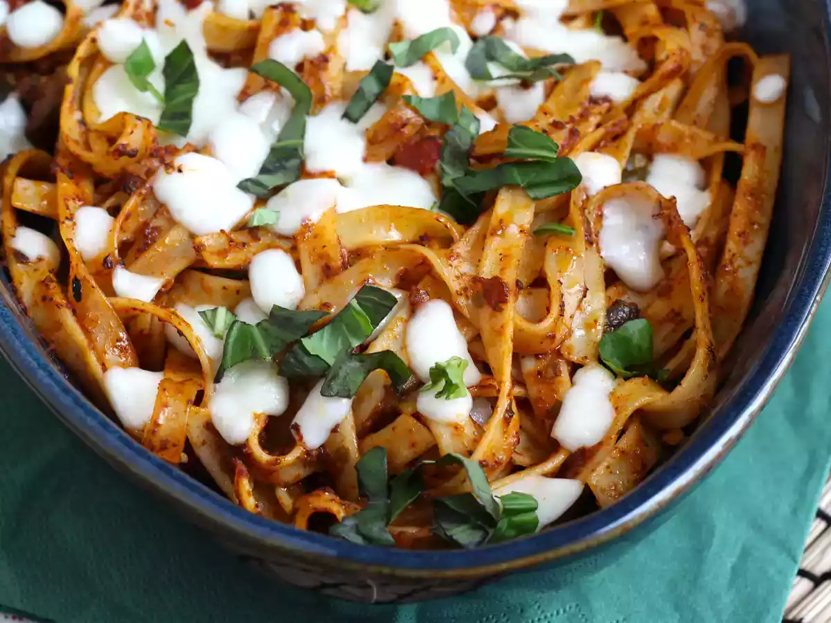 Tagliatelle al forno, receptet mot slöseri för att använda överbliven pasta - foto 2
