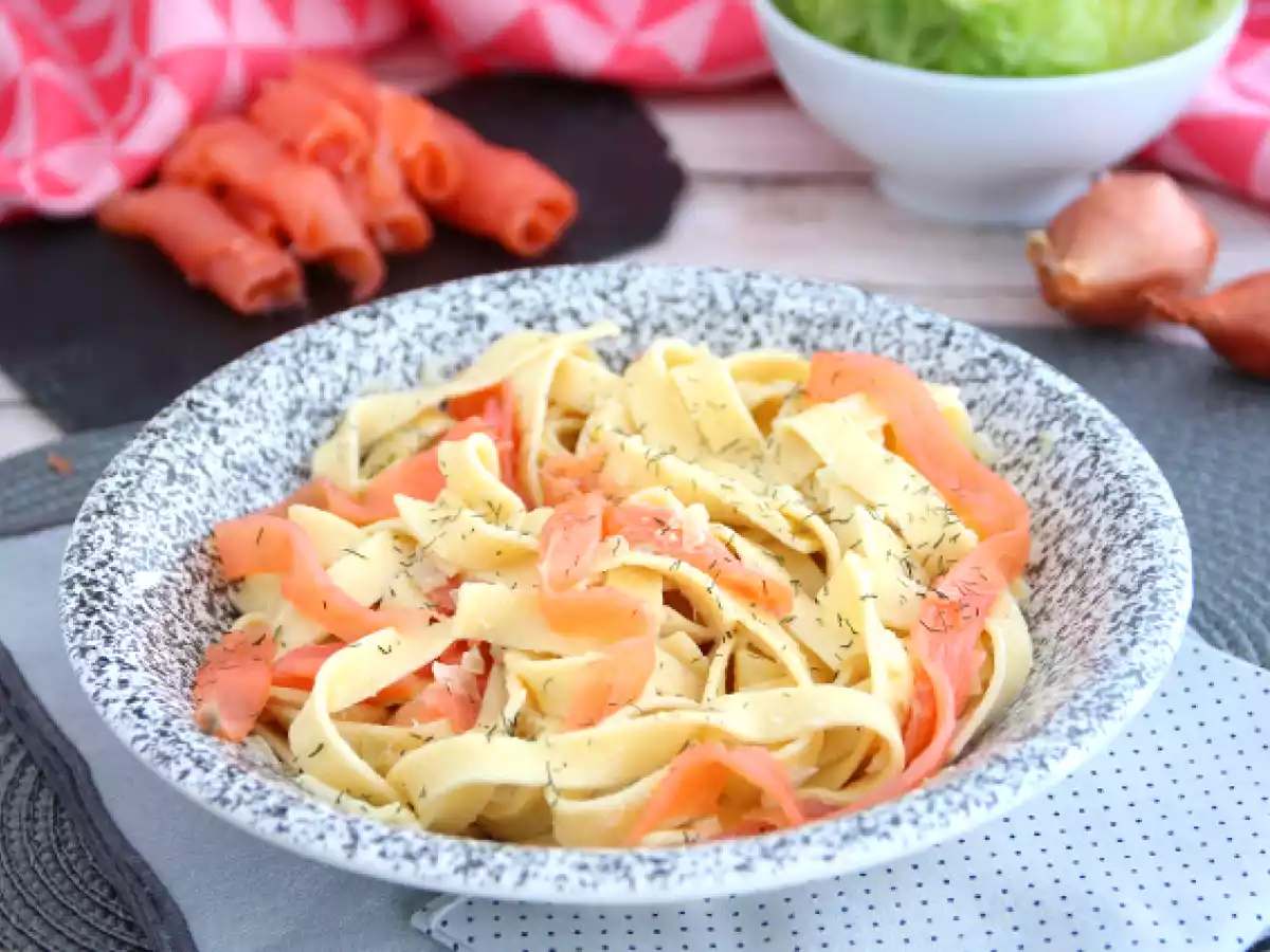 Tagliatelle med rökt lax och dill - foto 2
