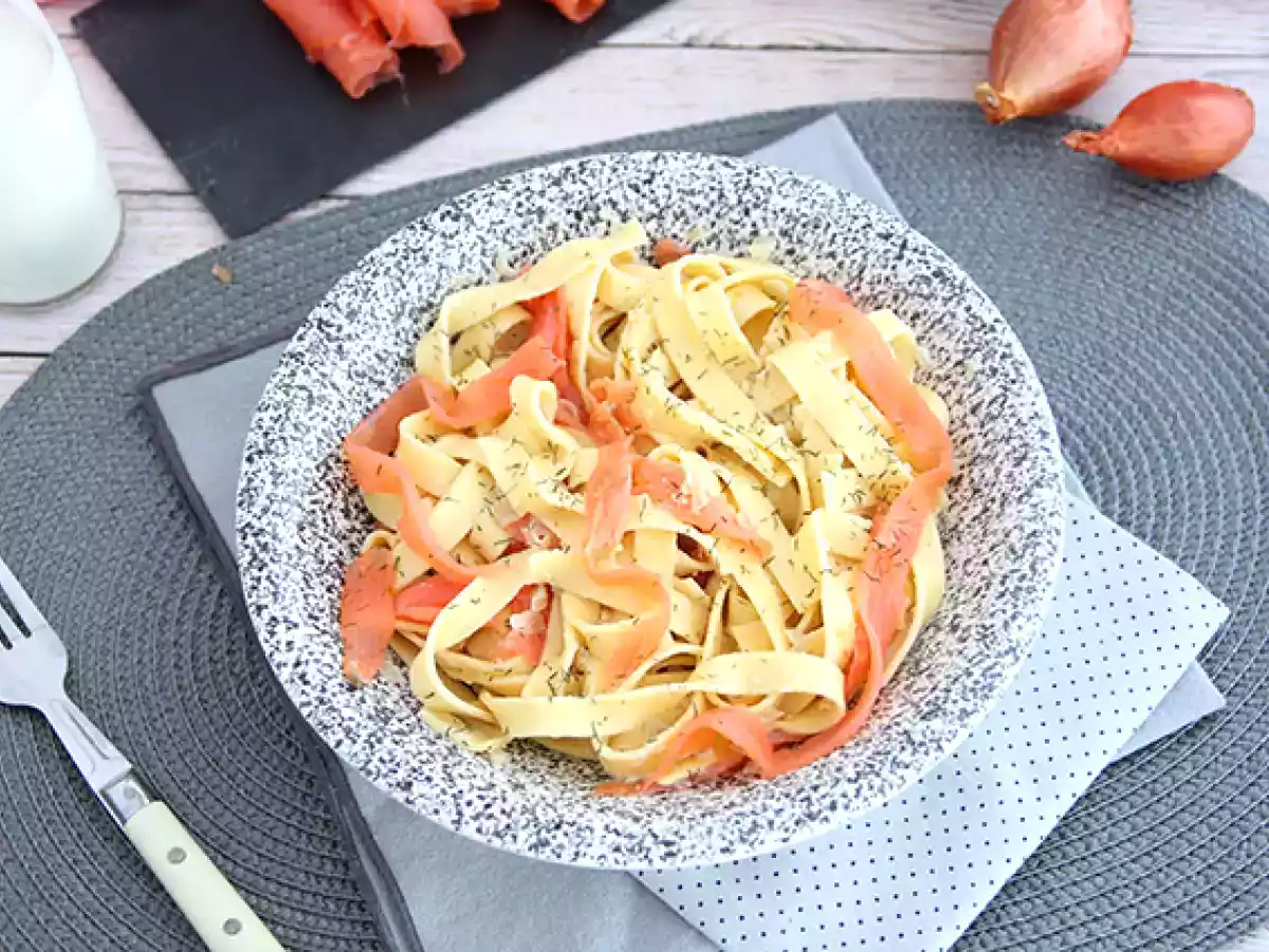Tagliatelle med rökt lax och dill - foto 5
