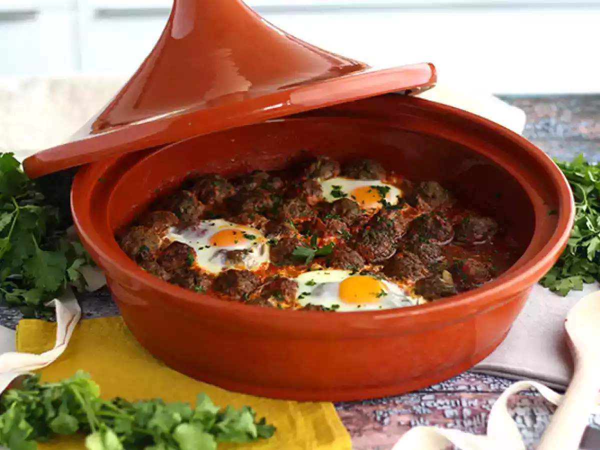 Tajine av kefta (köttbullar med kryddor och örter) - foto 2