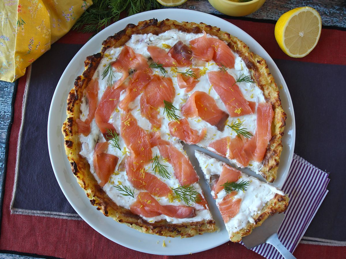 Tart med rökt lax och potatisbotten - foto 7