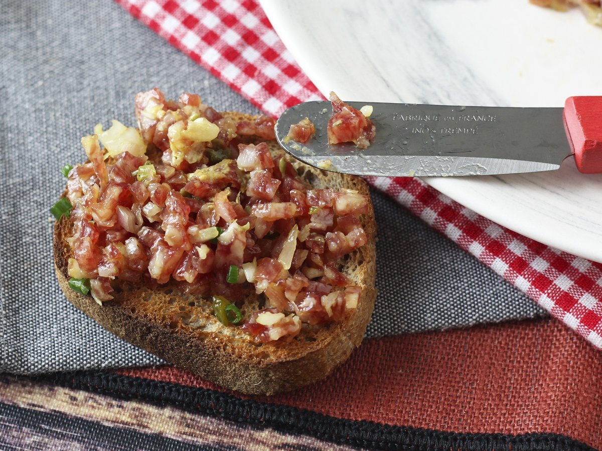Tartar de fuet: en expressversion av den klassiska bifftartaren - foto 4