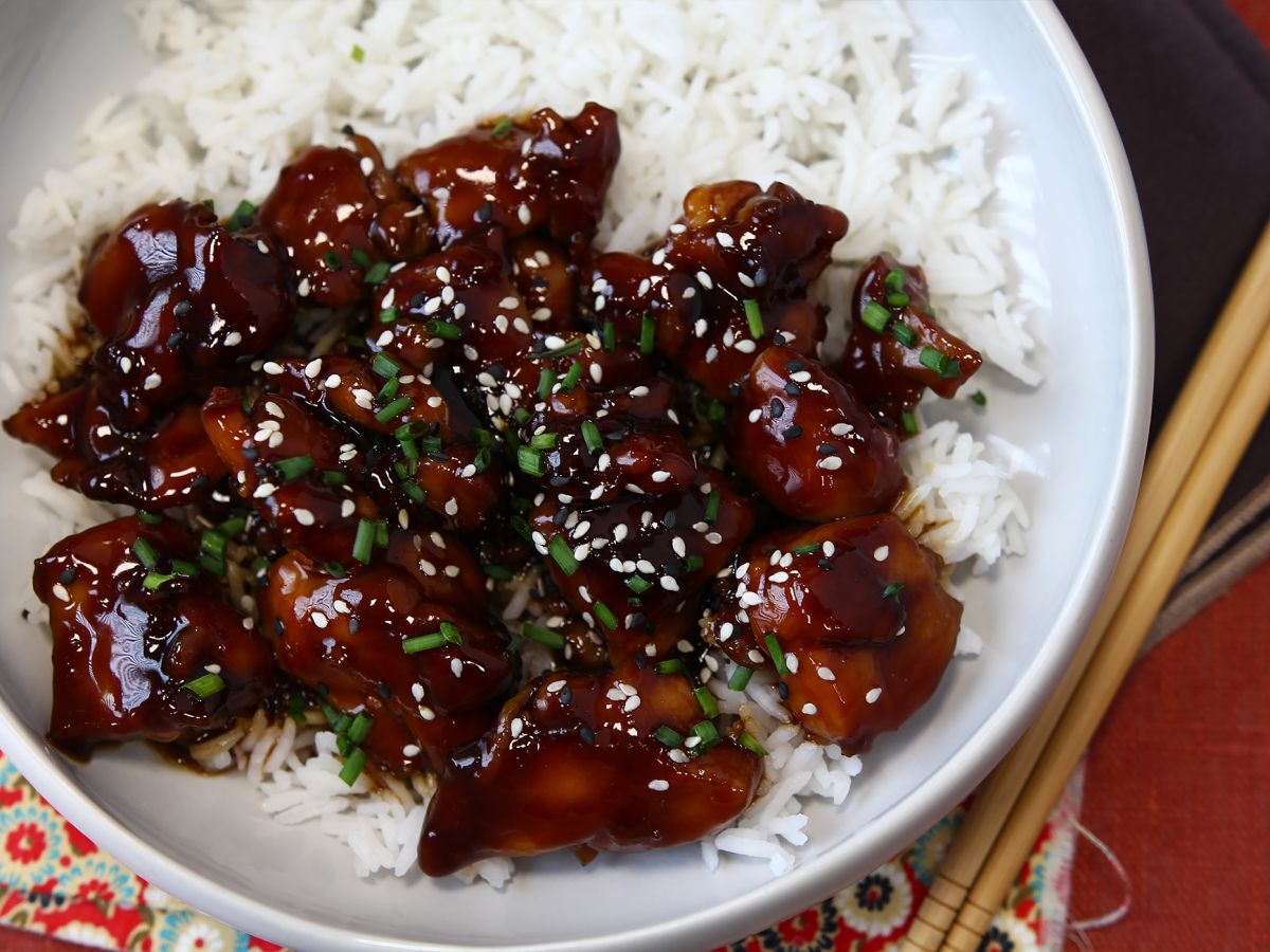 Teriyaki kyckling, den söta och smakrika japanska såsen du kommer att älska!