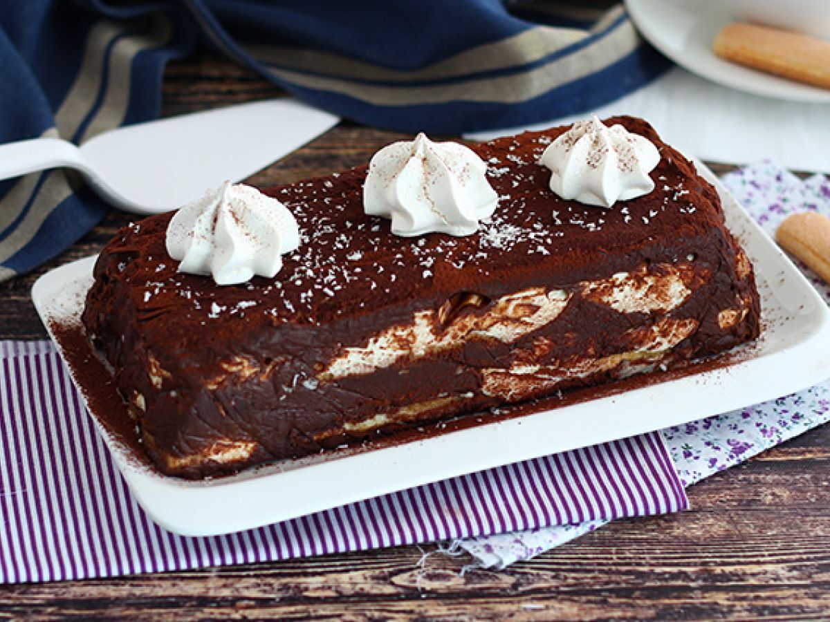 Tiramisu-logg (steg-för-steg-instruktioner)