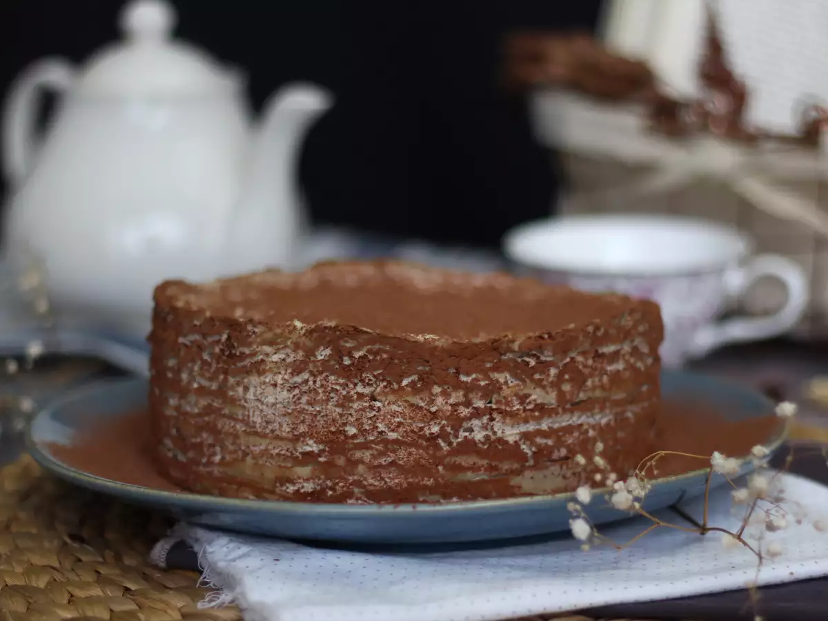 Tiramisuinspirerad pannkakstårta med kaffe och kakao - foto 2